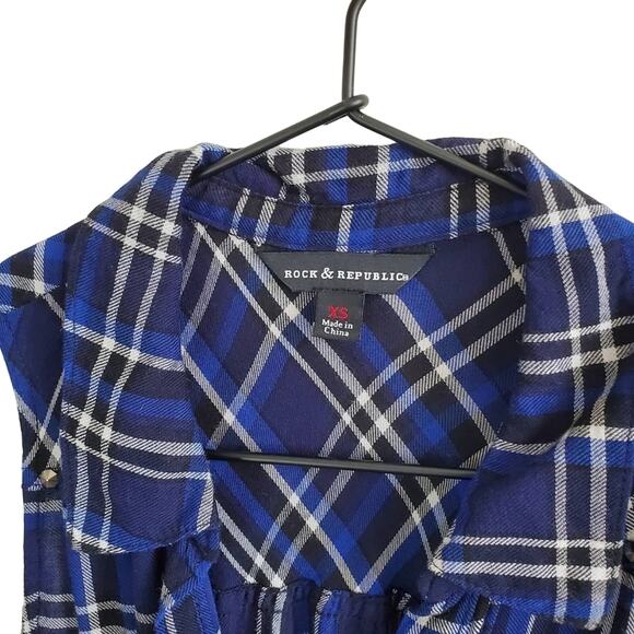 Y2K Rock & Republic Button Up Tank - Picture 3 of 5